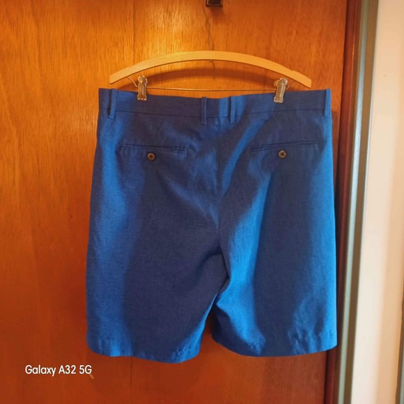 Jack Nicklaus Very Blue Golf Shorts Size 38 - Picture 2 of 3